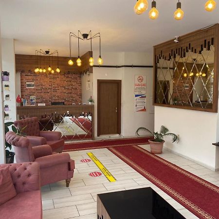 Grand Pera Suıte Pelitli  Bagian luar foto