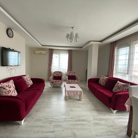 Grand Pera Suıte Pelitli  Bagian luar foto