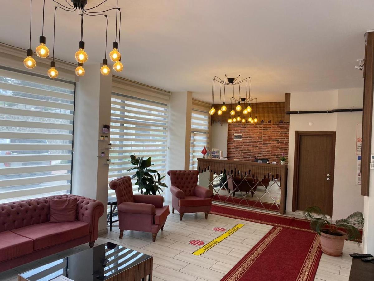 Grand Pera Suıte Pelitli  Bagian luar foto